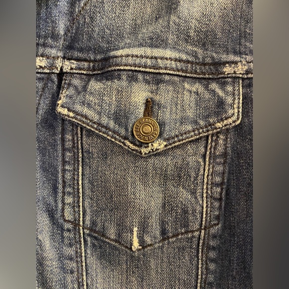 7 For All Mankind Denim Jean Jacket NWOT Size L Snap Closure - Picture 11 of 14